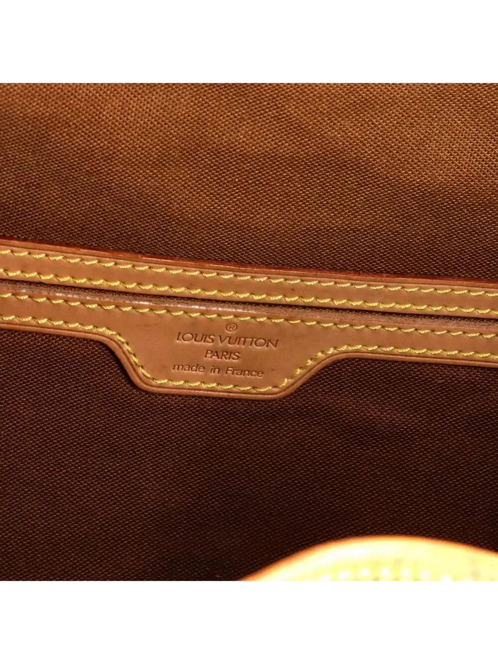 Louis Vuitton Vintage Montsouris #243450L12B
